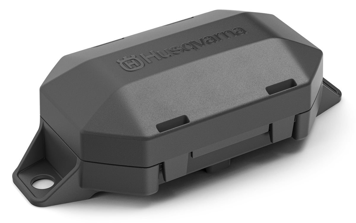 Husqvarna SUOJAKOTELO, SUOJAA LATAUASEMAN LIITTIMET TALVELLA