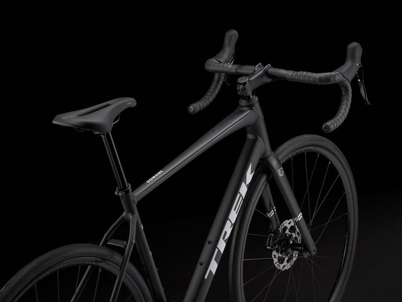 Trek Domane AL 5 Gen 4 maantiepy&ouml;r&auml;