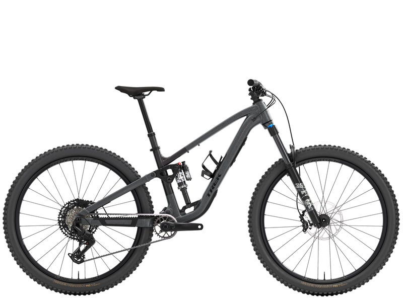 Trek Fuel EX 8 Gen 7 t&auml;ysjoustomaastopy&ouml;r&auml;