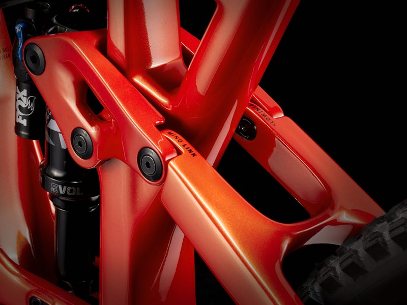 Trek Fuel EX 9.8 XT Gen 6 t&auml;ysjoustomaastopy&ouml;r&auml;