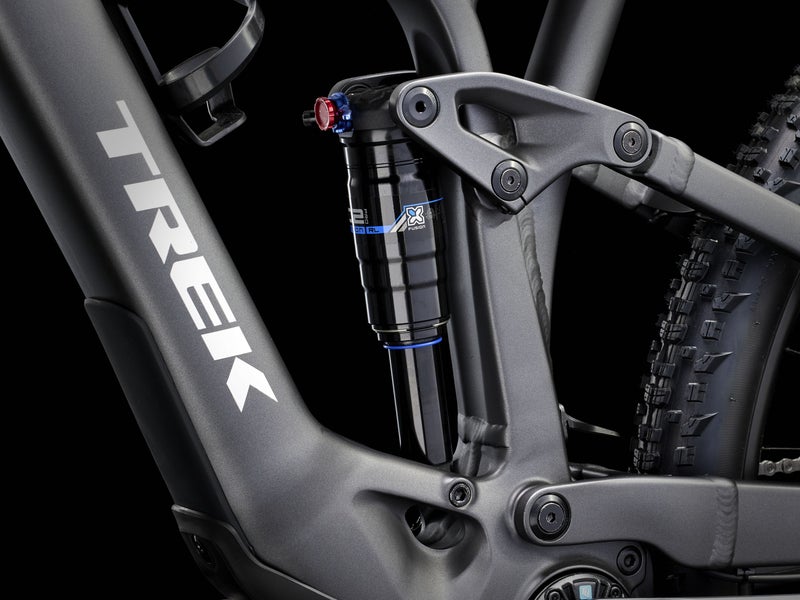 Trek Fuel EXe 5 t&auml;ysjousto s&auml;hk&ouml;maastopy&ouml;r&auml;