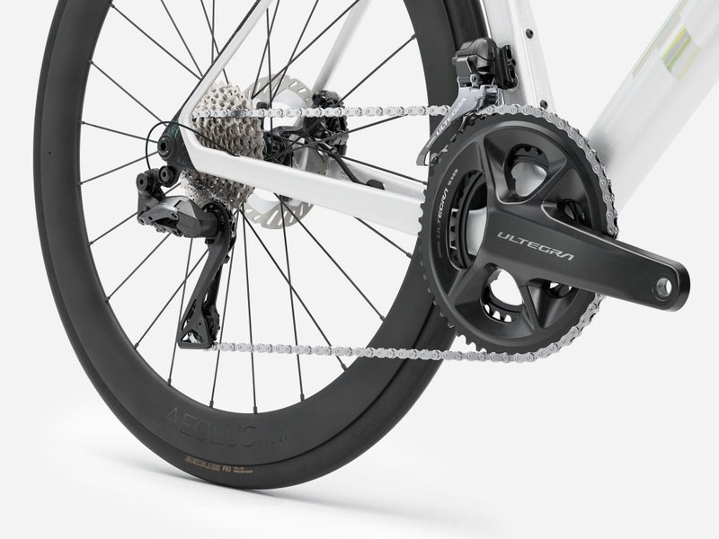 Trek Madone SL 7 Gen 8 maantiepy&ouml;r&auml;