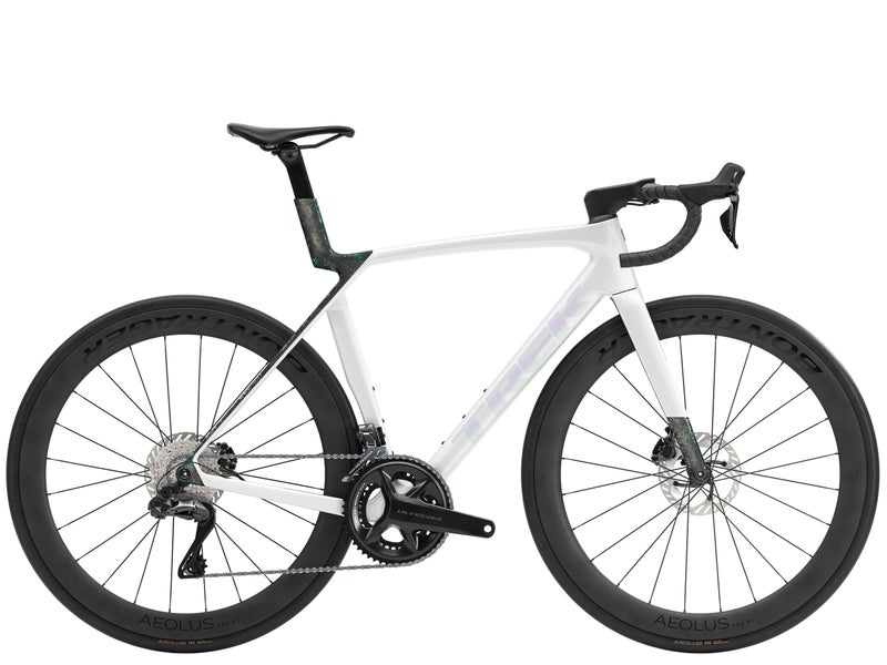Trek Madone SL 7 Gen 8 maantiepy&ouml;r&auml;