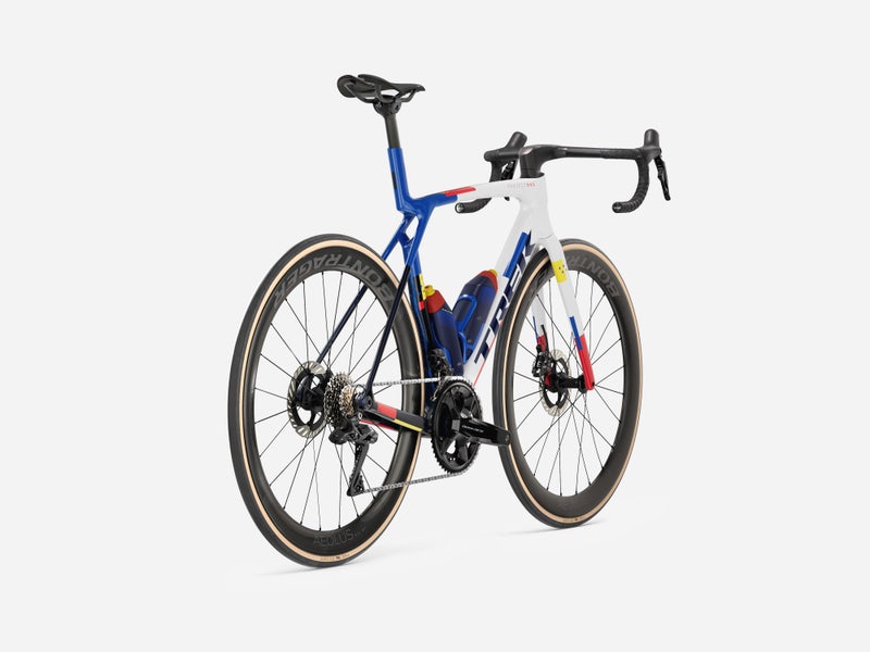 Trek Madone SLR 9 Gen 8 maantiepy&ouml;r&auml;