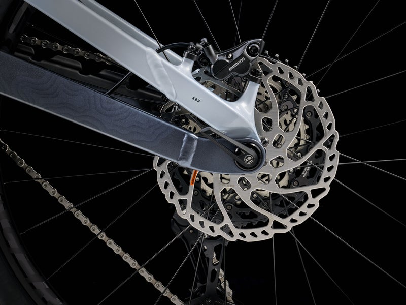 Trek Slash 8 Gen 6 t&auml;ysjousto maastopy&ouml;r&auml;