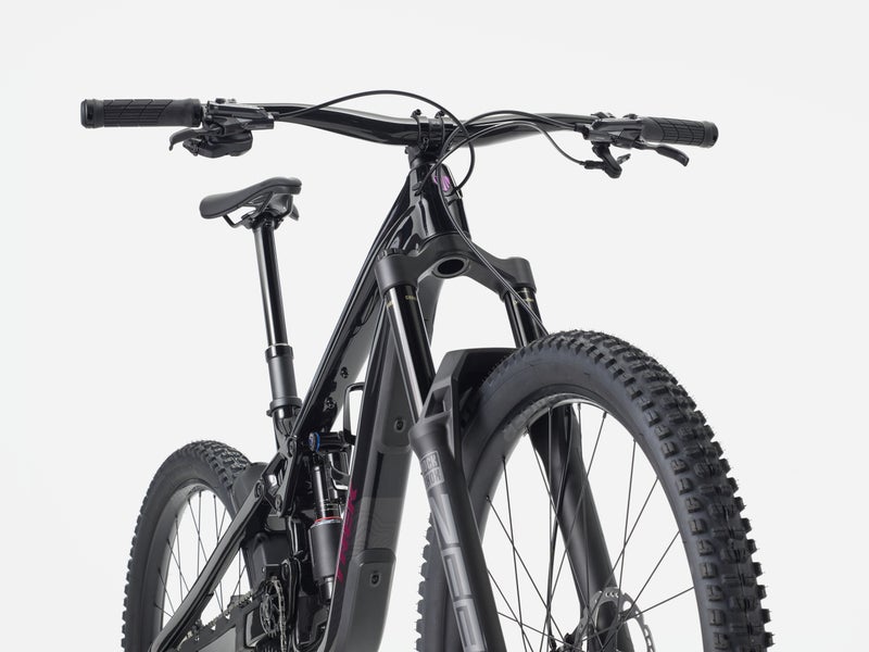 Trek Slash 9.8 XT Di2 Gen 6 t&auml;ysjousto maastopy&ouml;r&auml;
