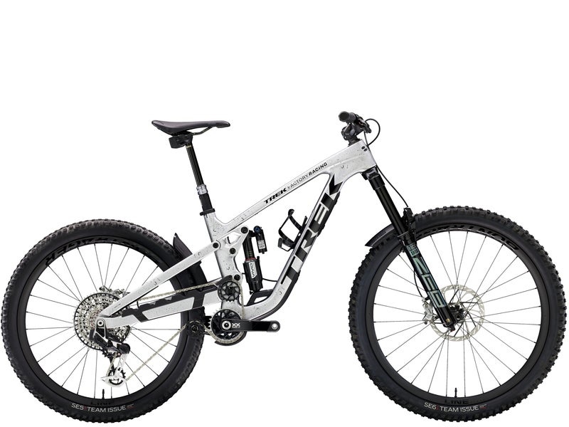 Trek Slash 9.9 XX AXS T-Type Gen 6 t&auml;ysjousto maastopy&ouml;r&auml;