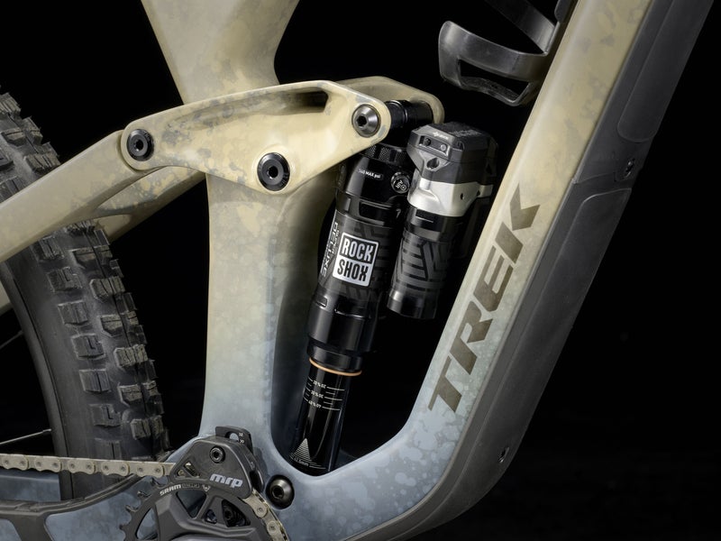 Trek Slash SE Gen 5 t&auml;ysjousto maastopy&ouml;r&auml;