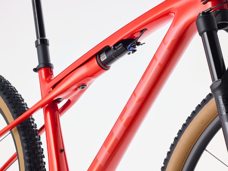 Trek Supercaliber SL 9.7 GX AXS Gen 2 t&auml;ysjousto maastopy&ouml;r&auml;