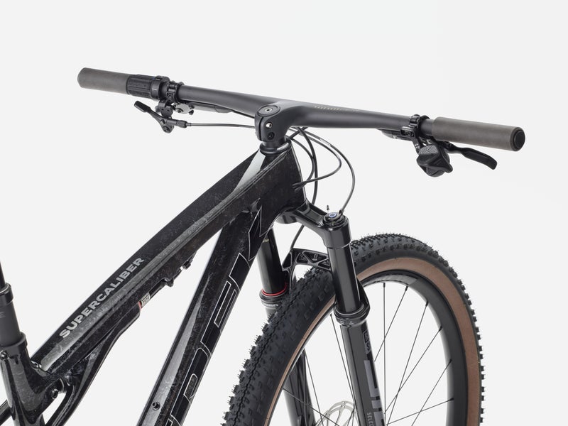 Trek Supercaliber SLR 9.8 X0 AXS T-Type Gen 2 t&auml;ysjousto maastopy&ouml;r&auml;