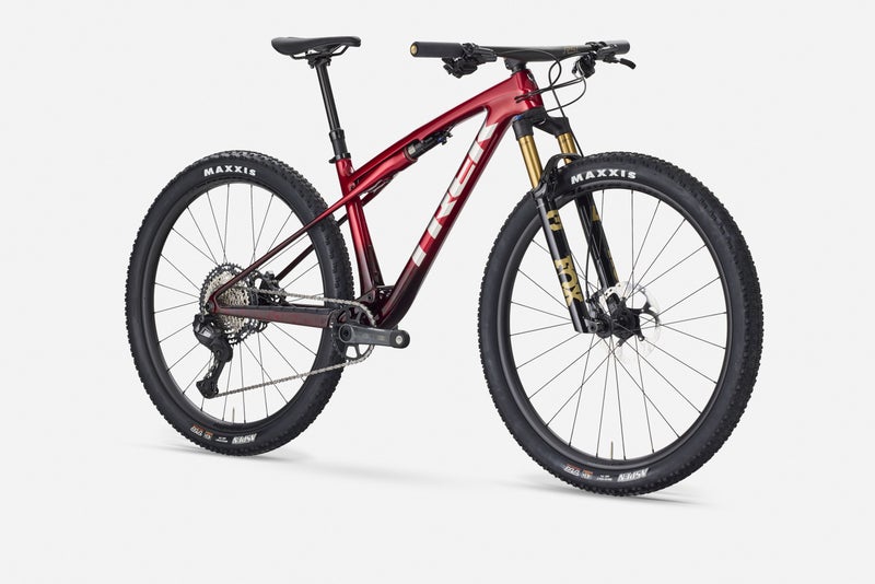 Trek Supercaliber SLR 9.8 XT Di2 Gen 2 t&auml;ysjousto maastopy&ouml;r&auml;