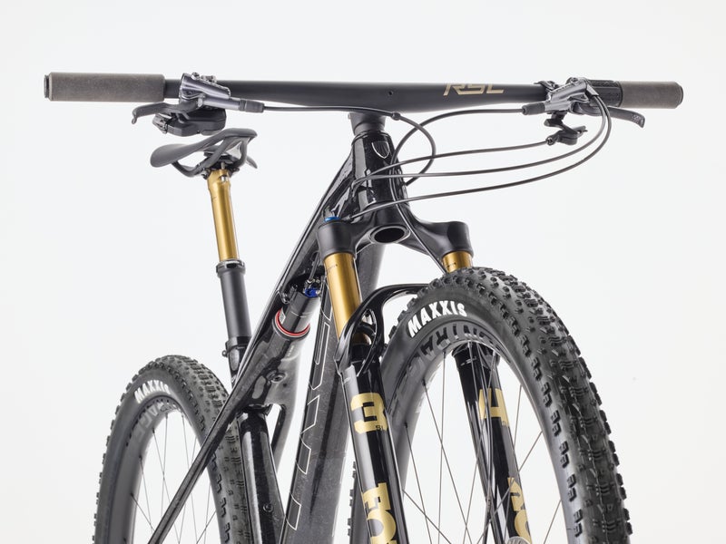 Trek Supercaliber SLR 9.9 XTR Di2 Gen 2 t&auml;ysjousto maastopy&ouml;r&auml;