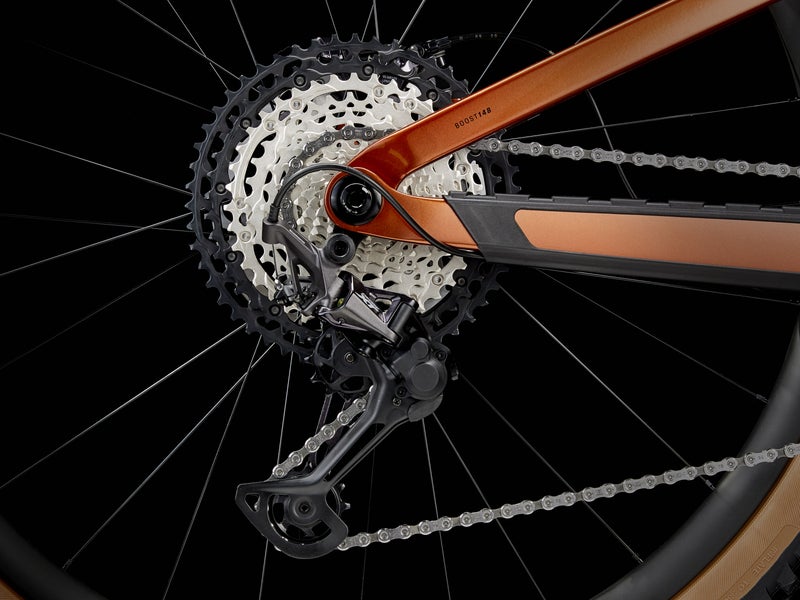 Trek Top Fuel 9.8 XT Gen 3 t&auml;ysjousto maastopy&ouml;r&auml;