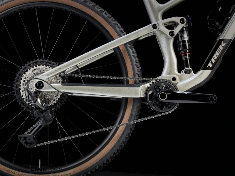 Trek Top Fuel 9.8 XT Gen 4 t&auml;ysjousto maastopy&ouml;r&auml;